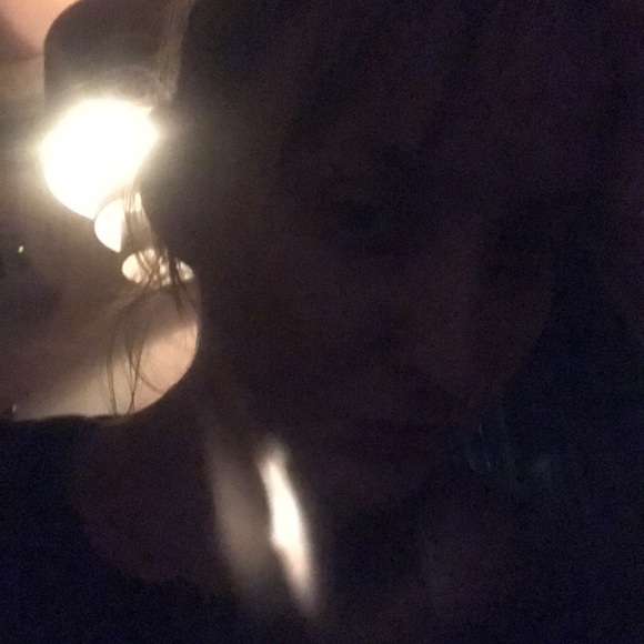 Meet your Posher, Emily - Picture 1 of 1